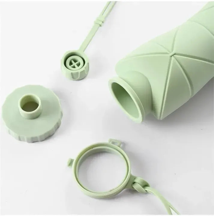 600ml Silicone Folding Water Bottle – Collapsible Travel Bottle with Strap
